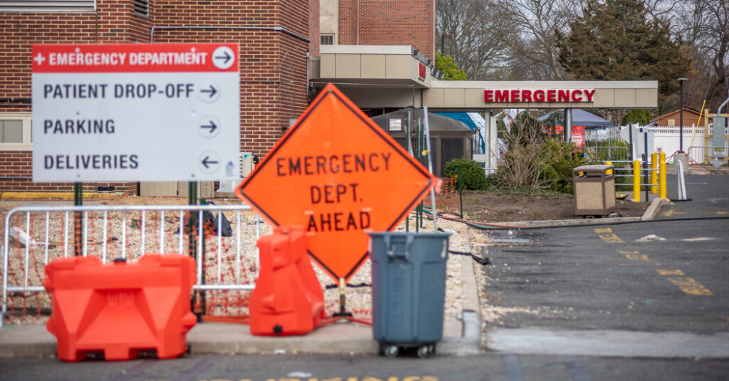 C.D.C. Shortens Covid Isolation Period for Health Care Workers