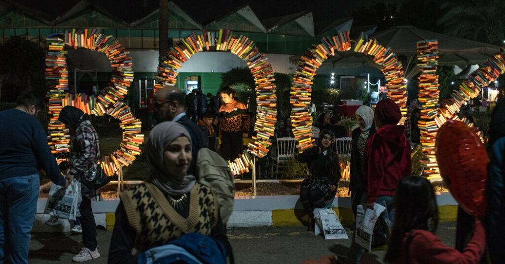 Reveling in the Joys of Books, and Reading, at a Baghdad Book Fair