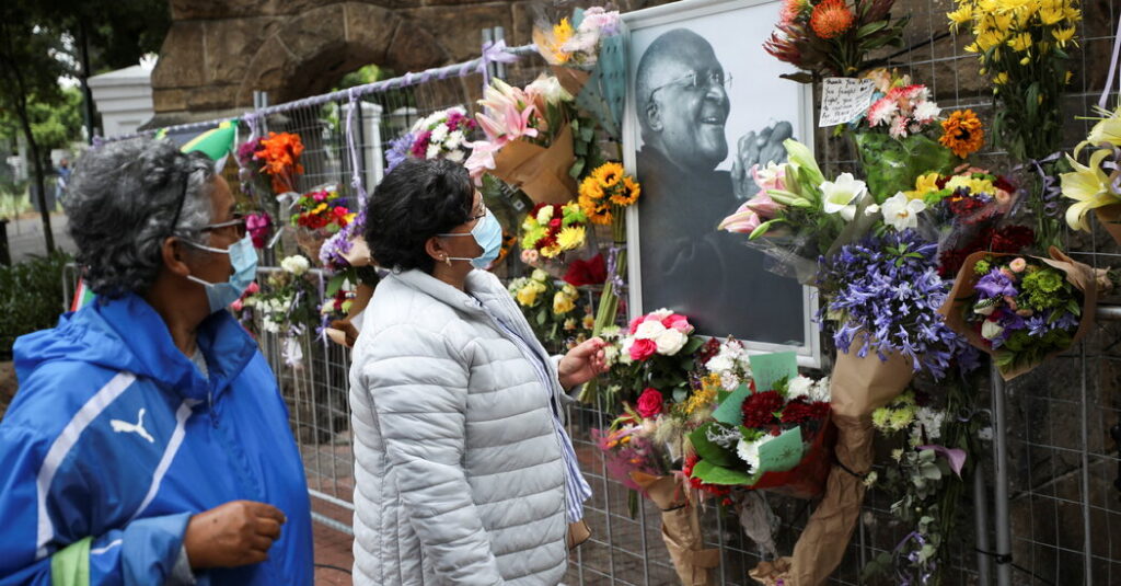 South Africa Begins a Week of Mourning for Desmond Tutu